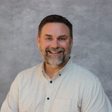 Tom Hosford Headshot