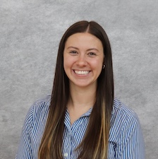 Isabella Giannakopoulos Headshot