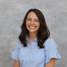 Raeanne Hart Headshot